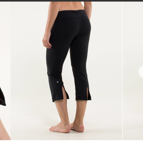 Lululemon Gather & Crow Crops/Yoga Crops Black size 6 EUC - Picture 1 of 9